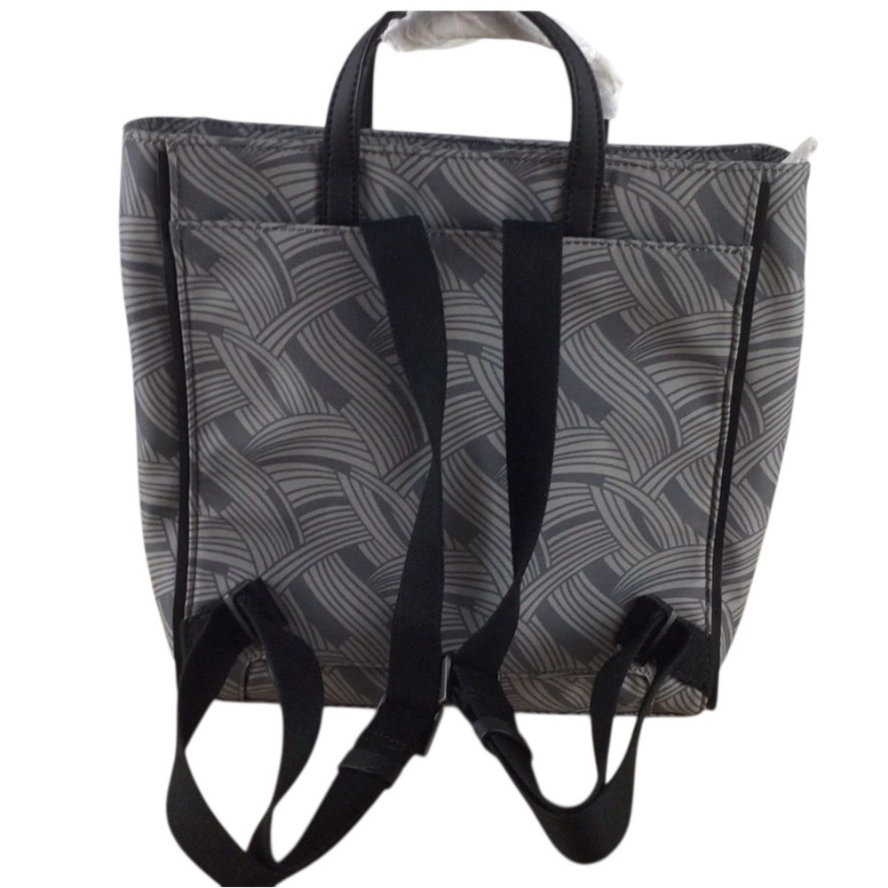 𝅺AWAY traveling  purse pack bag grey black practically traveler travel